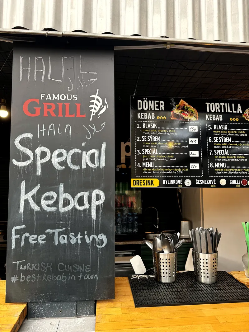Tabule Famous Grill – Halal Special Kebap u stánku